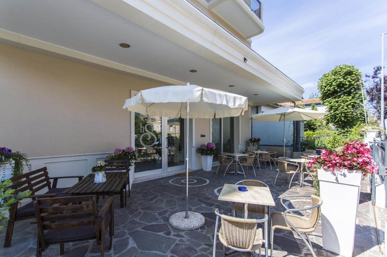 Hotel Savana Rimini Zewnętrze zdjęcie