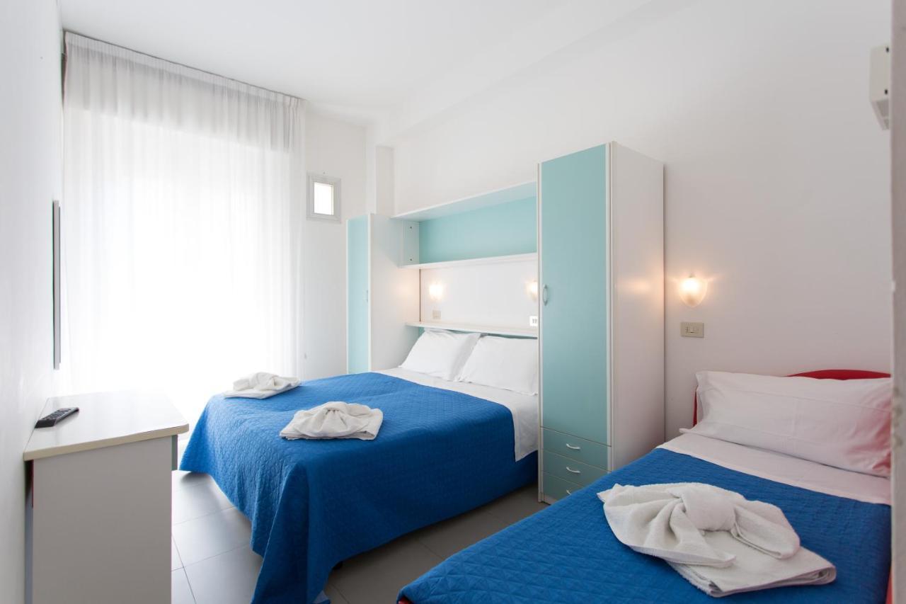 Hotel Savana Rimini Zewnętrze zdjęcie