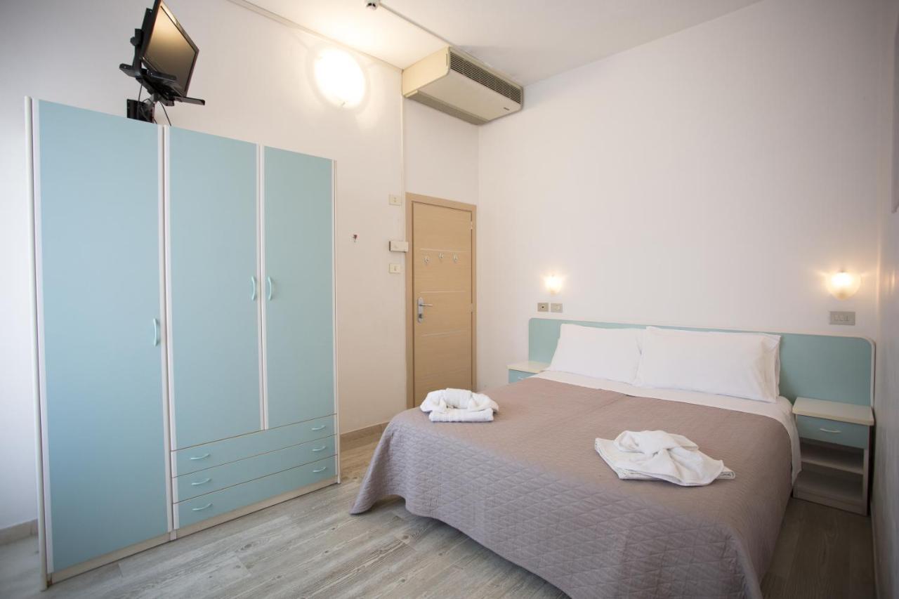 Hotel Savana Rimini Zewnętrze zdjęcie